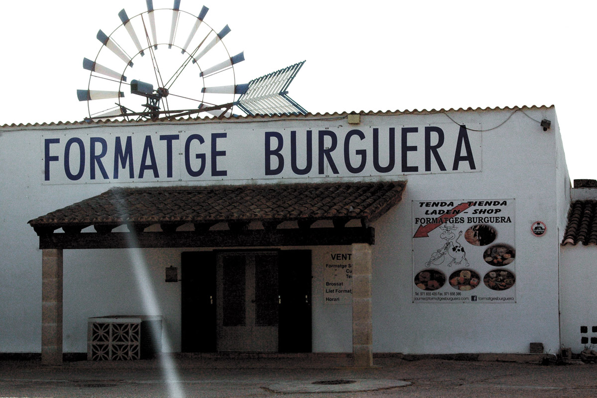 Hotel Can Bonico Fromatge Burguera cheese