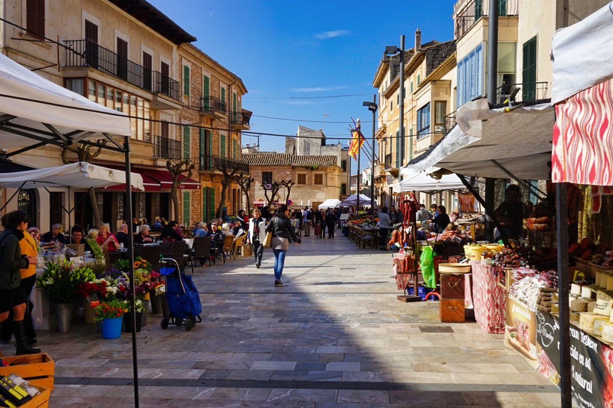 Santanyi Market Mallorca Can Bonico Hotel best towns South