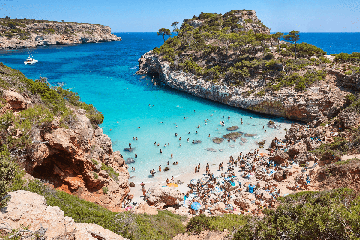 Best beaches Calo des Moro can bonico hotel mallorca salines trenc-min