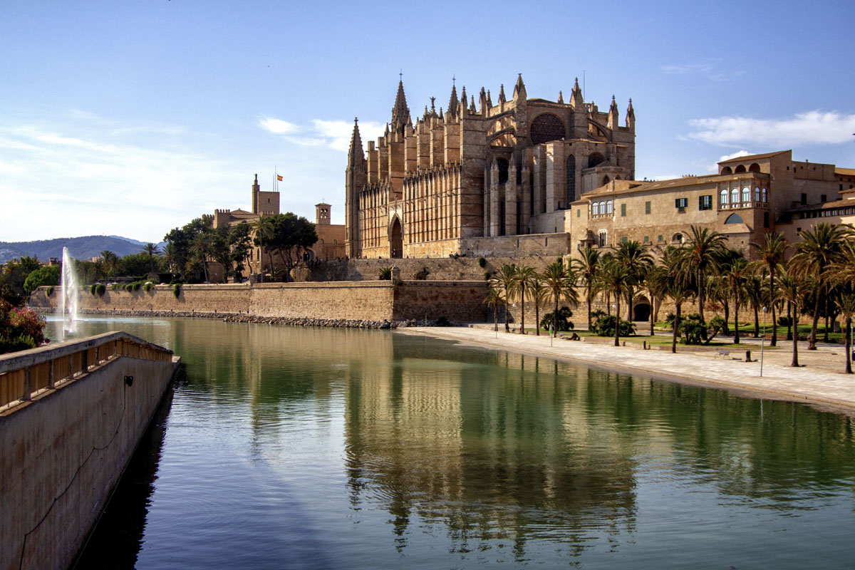 catedral la seu palma can bonico hotel ses salines holiday in mallorca