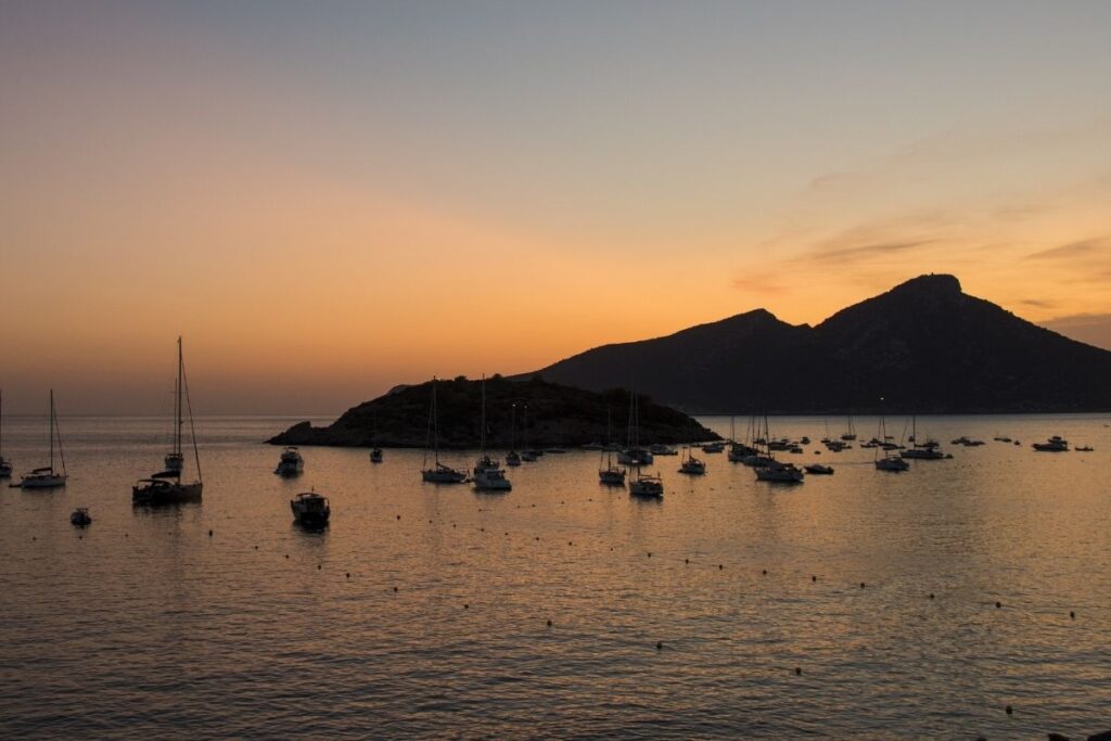 Blog hotel can bonico ses salines Mallorca - The history of Mallorca's lighthouse heritage tradition - Dragonera faros Mallorca